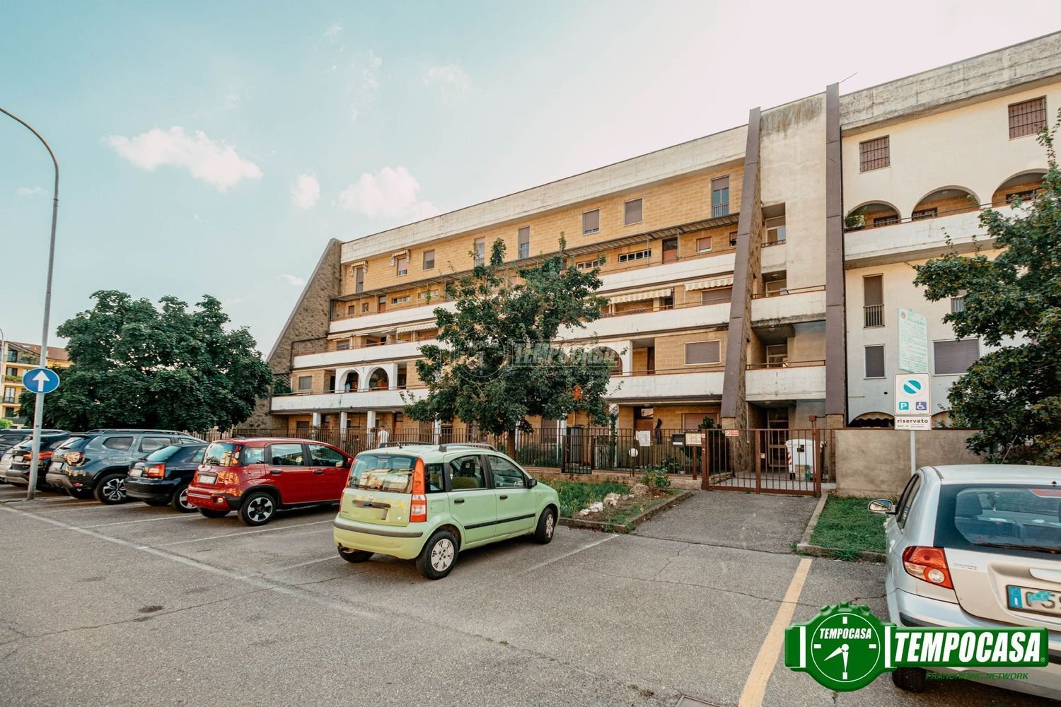 4-salle Duplex à Voghera, Italy No. 233473