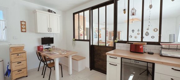 Casa de 3 dormitorios en Dompierre-sur-Mer, France No. 294602 6