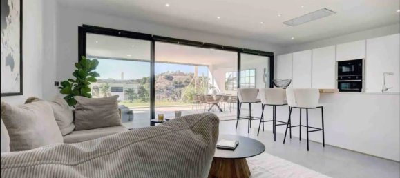 2 غرف نوم شقة في Estepona, Spain رقم 136398 7