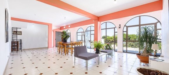 5 bedrooms House in Almada, Portugal No. 100183 2