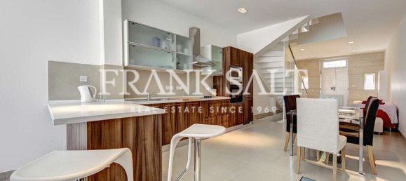 Дом с 3 спальнями в Сент-Джулианс, Мальта № 8625 2