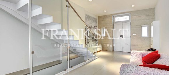 Дом с 3 спальнями в Сент-Джулианс, Мальта № 8625 17