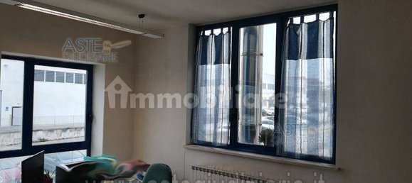 Almacén de 1 habitación en Corropoli, Italy No. 339527 4