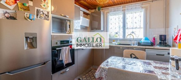 4 bedrooms House in Isere, France No. 341965 4