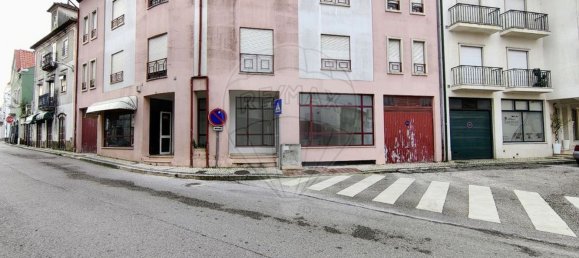 Коммерческая недвижимость 57м² в Авелар, Португалия № 89636 2