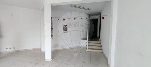 Коммерческая недвижимость 57м² в Авелар, Португалия № 89636 3