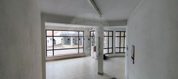 Коммерческая недвижимость 57м² в Авелар, Португалия № 89636 4