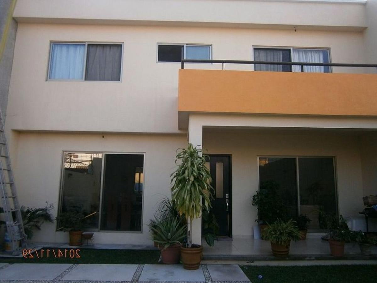 Дом с 3 спальнями в Морелос, Мексика № 184593