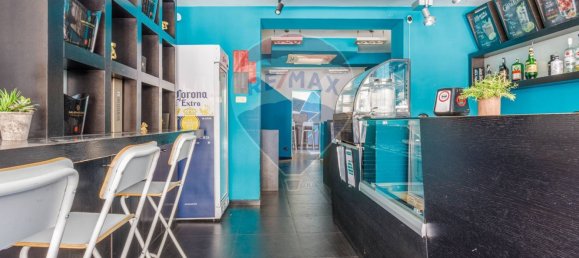 2-salle Propriété commerciale à Parma, Italy No. 346096 4