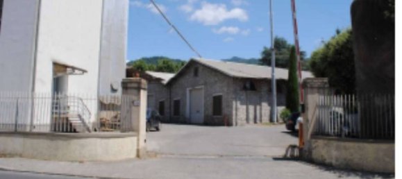 2449m² Warehouse in Lucca, Italy No. 284828 2