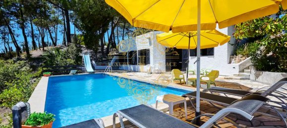 4 bedrooms House in Sesimbra, Portugal No. 51237 2