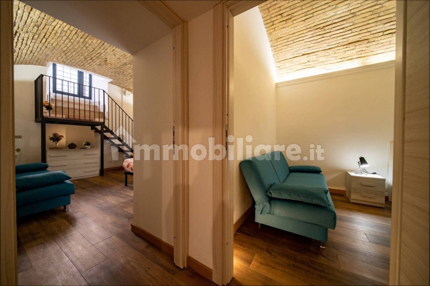 Квартира с 1 спальней в Рим, Италия № 390564