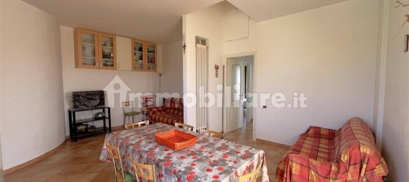 2 Schlafzimmer Wohnung in Massa, Italy, Nr. 355306 9