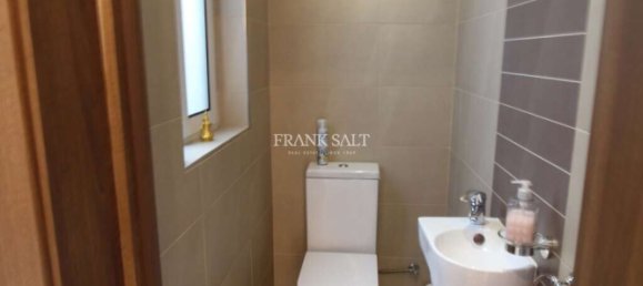 3 bedrooms Penthouse in Gharghur, Malta No. 6666 20