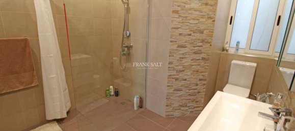 3 bedrooms Penthouse in Gharghur, Malta No. 6666 34