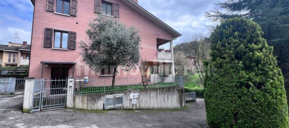 3 bedrooms Apartment in Monte San Pietro, Italy No. 221077 8