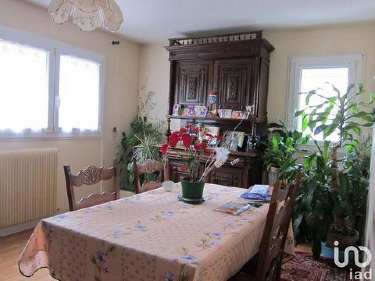 2 bedrooms Condo in Gisors, France No. 30310