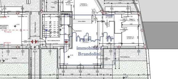 Квартира с 4 комнатами в Комерио, Италия № 170967 20