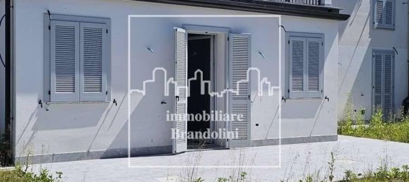 Квартира с 4 комнатами в Комерио, Италия № 170967 3