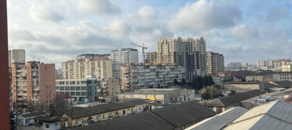 2 bedrooms Apartment in Baku, Azerbaijan No. 1942 2