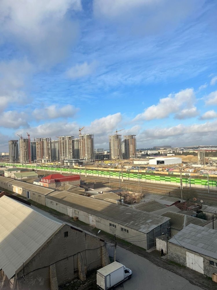 2 bedrooms Apartment in Baku, Azerbaijan No. 1942