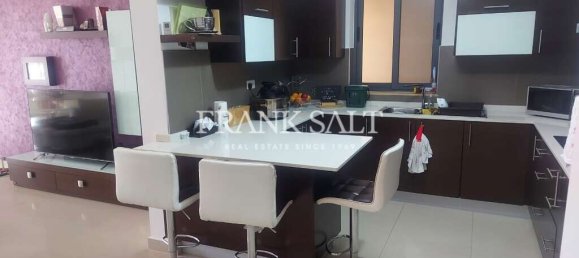 3 bedrooms Maisonette in Marsaskala, Malta No. 8091 3