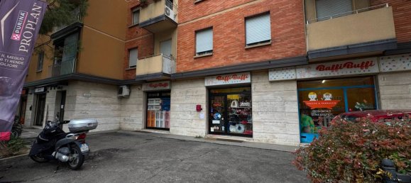 3-Zimmer Gewerbliche Immobilie in Bologna, Italy, Nr. 59772 15