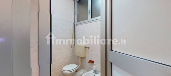 3-Zimmer Gewerbliche Immobilie in Bologna, Italy, Nr. 59772 14