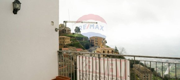 Casa T2 em Enna, Italy N.º 131011 4