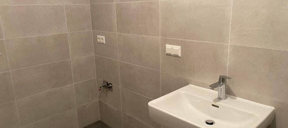 Квартира с 2 спальнями в Винер Нойштадт, Австрия № 125009 6