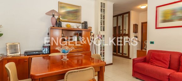 3 rooms Apartment in Rome, Italy No. 109169 2