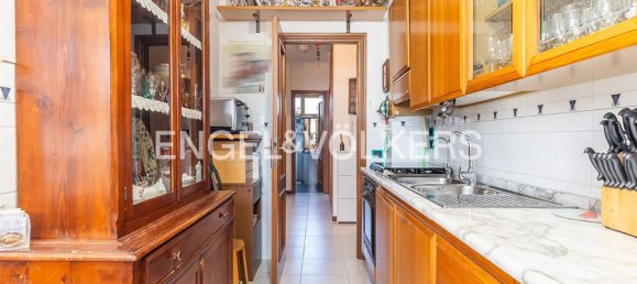 3 rooms Apartment in Rome, Italy No. 109169 4