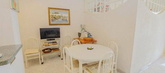 2-salle Appartement à Imperia, Italy No. 222818 3