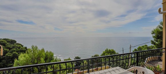 2-salle Appartement à Imperia, Italy No. 222818 78