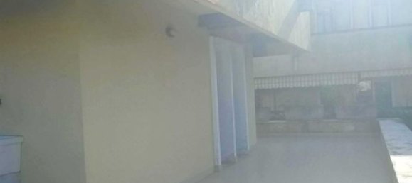 Вилла с 3 комнатами в Монтиньозо, Италия № 139162 25