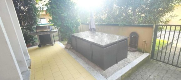 Вилла с 3 комнатами в Монтиньозо, Италия № 139162 3