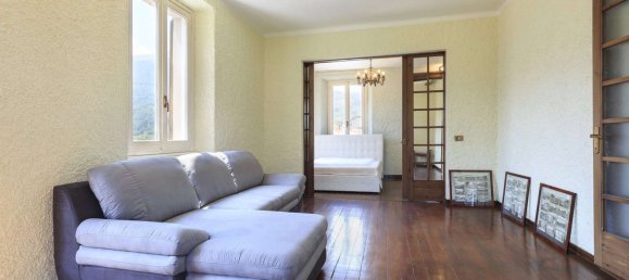 6 chambres Villa à Dizzasco, Italy No. 102437 10