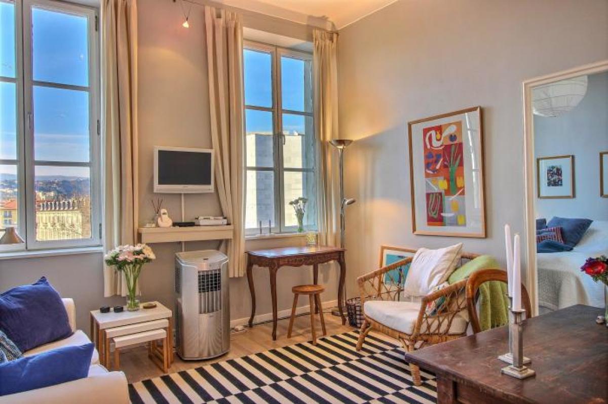 Studio in Nice, France No. 2799