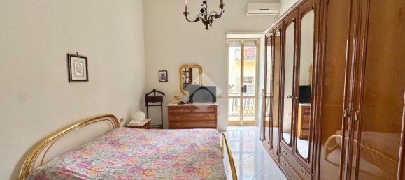 2 bedrooms Apartment in Naples, Italy No. 318094 16
