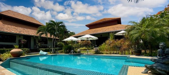 4 bedrooms Cafe / restaurant in Hua Hin, Thailand No. 6232 4