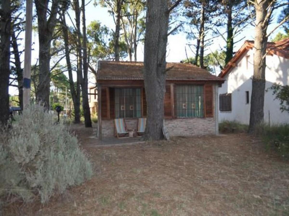 2 bedrooms House in Mar del Plata, Argentina No. 73945