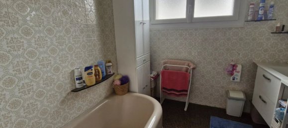 2 bedrooms House in Lavelanet, France No. 335098 15