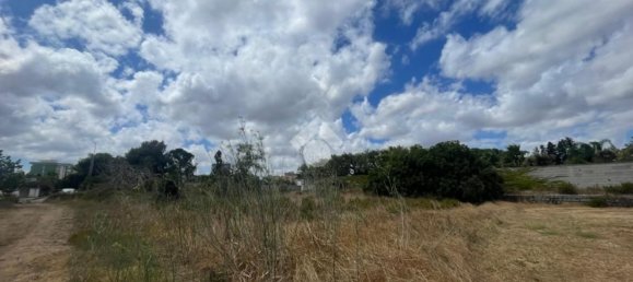 1083m² Land in Lecce, Italy No. 283940 8