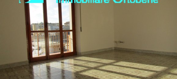 6 rooms Apartment in Nuoro, Italy No. 176149 12