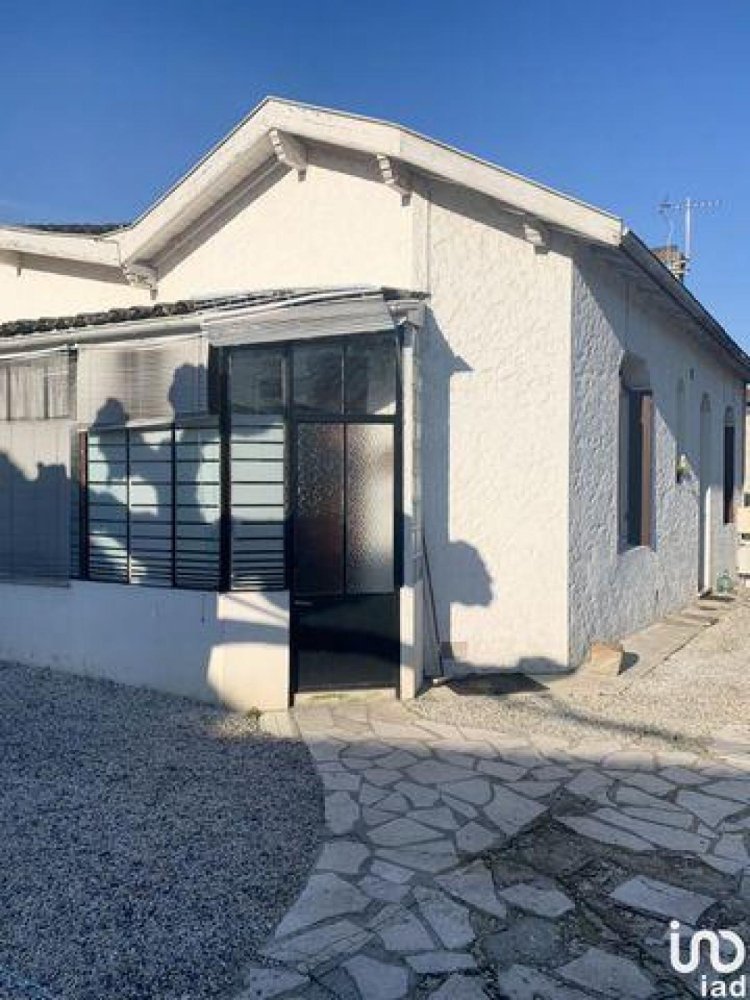 2 bedrooms House in Cadaujac, France No. 8141