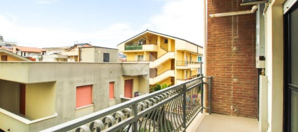 2 Schlafzimmer Wohnung in Tortoreto, Italy, Nr. 43347 9