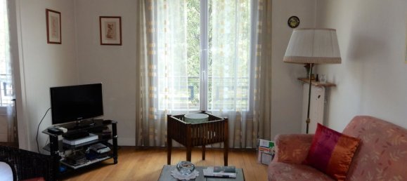 2 chambres Appartement à Clichy, France No. 183764 2