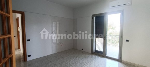 2 bedrooms Apartment in San Giovanni la Punta, Italy No. 318466 4