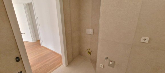 4 rooms Apartment in Meidling, Austria No. 128748 6