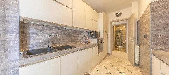 Apartamento T2 em Rome, Italy N.º 283111 8